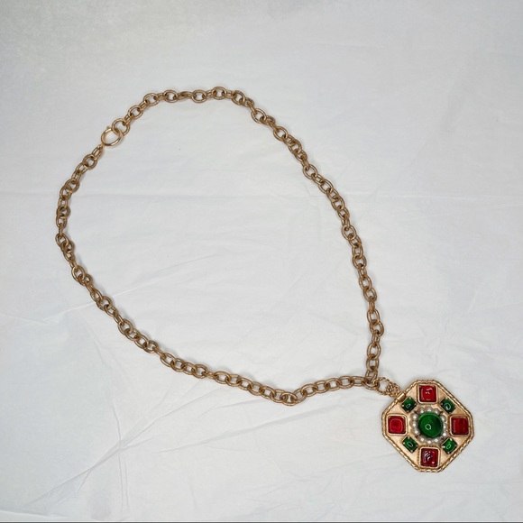 Vintage 80s Chanel Gripoix Collection 25 Necklace - Picture 5 of 11